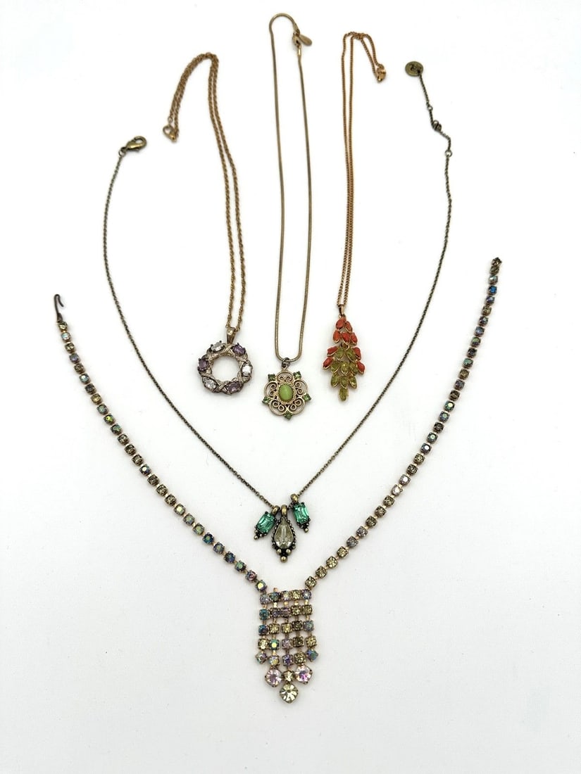 (5) Statement Elegant Jewelry Necklaces: (1 of 3)
