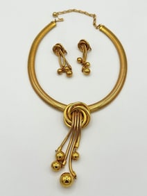 Unsigned Vintage Gold Tone Necklace and Earring Set