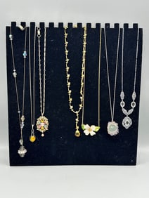 (7) Vintage Costume Jewelry Necklaces
