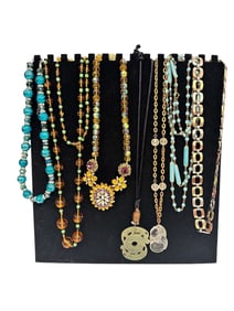 (7) Vintage Costume Jewelry Necklaces