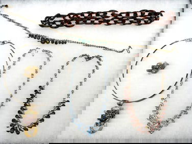 (5) Vintage Costume Jewelry Necklaces