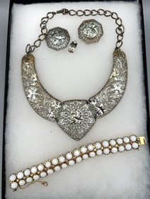 Barbera Earrings/Choker, Kramer Bracelet