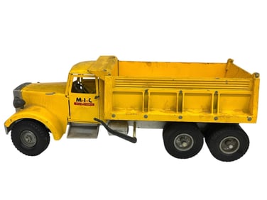 1950's Smith-Miller MIC of California Dump Truck