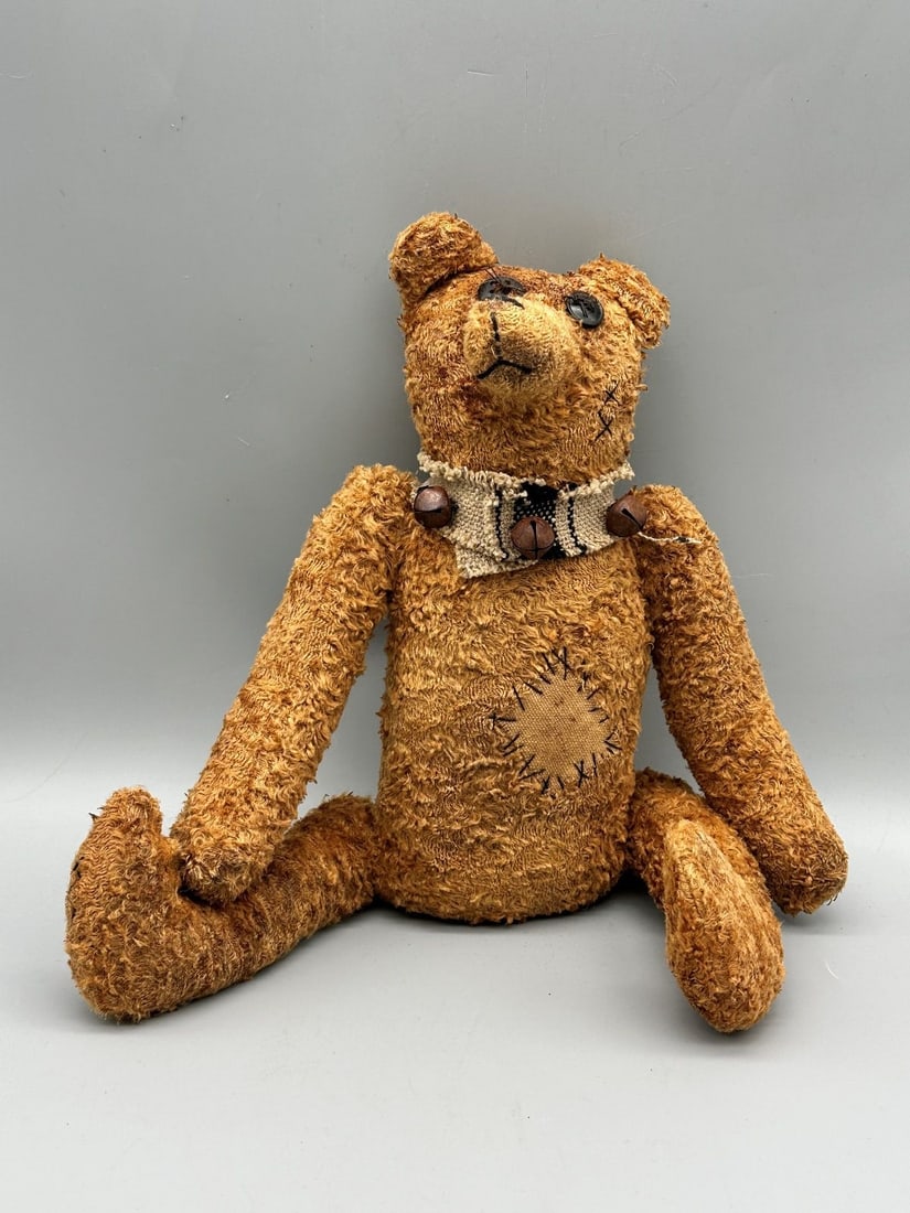 Early Hand Made Teddy Bear (1 of 4)