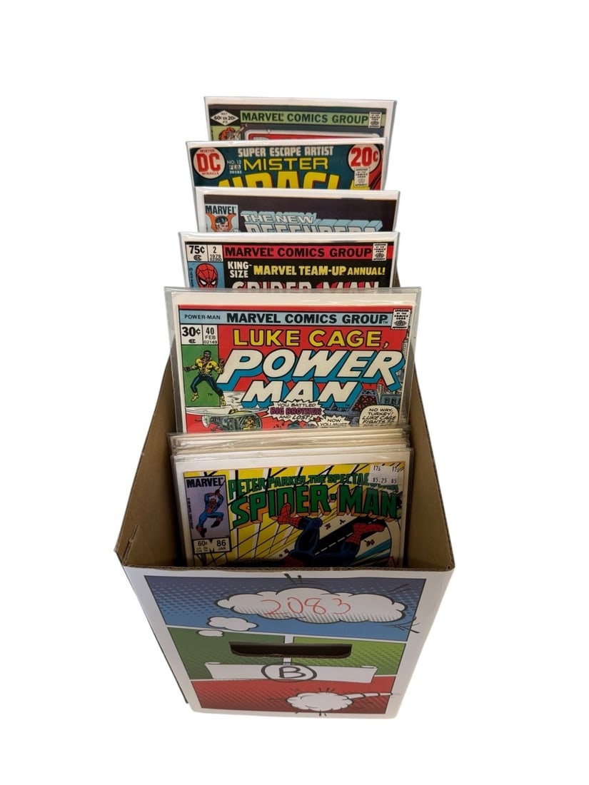 (B) Power Man, Mister Miracle, War of The Worlds and More Comic Book Group (1 of 2)