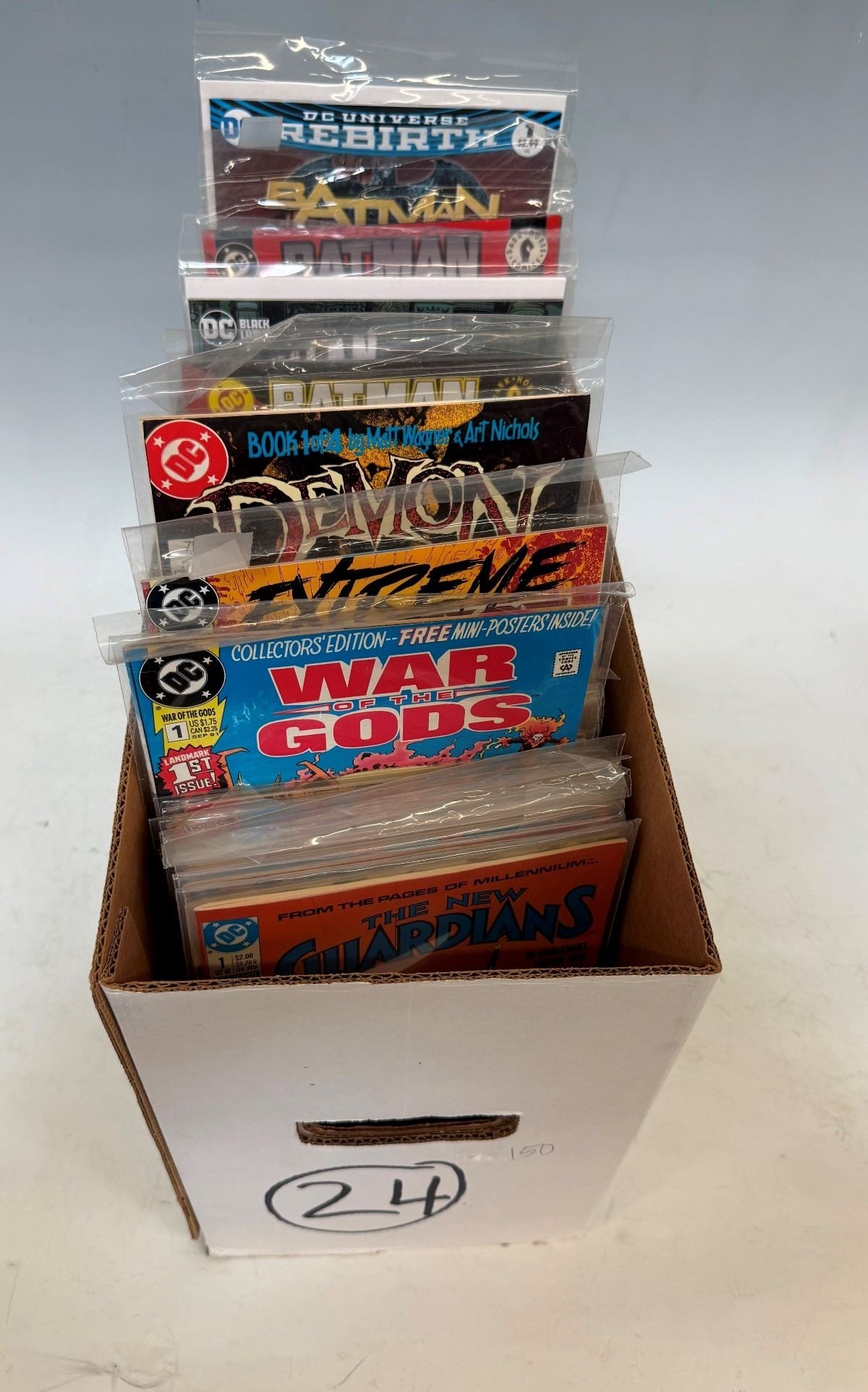 (#24) Batman, Extreme Justice, War of The Gods and More Comic Book Group (1 of 2)