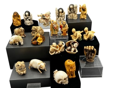 (21) Group of Antique Netsuke Figures: Karakuri, Katabori, Manju