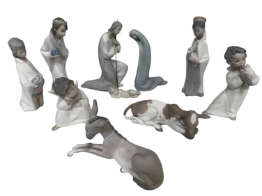 Lladro Porcelain Nativity Figurine Set (10) Pieces