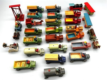 (28) Erzgebirge Wooden German Miniature Town Vehicles