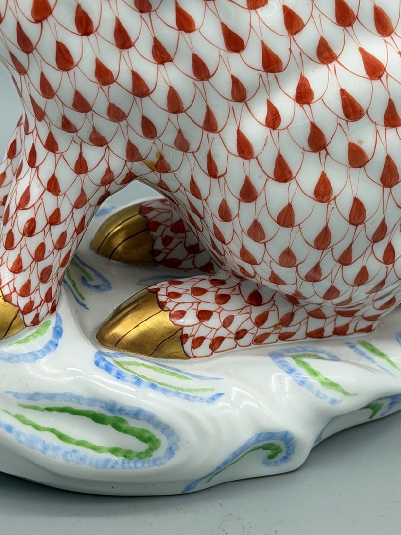 Herend Hungary Fishnet Large Rabbit Figurine - 3