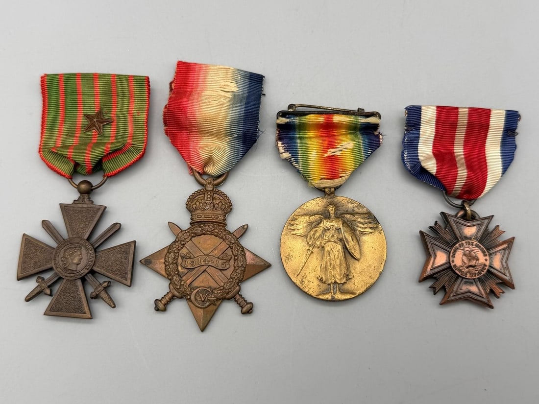(4) World War I French, British, U.S. Medals (1 of 9)