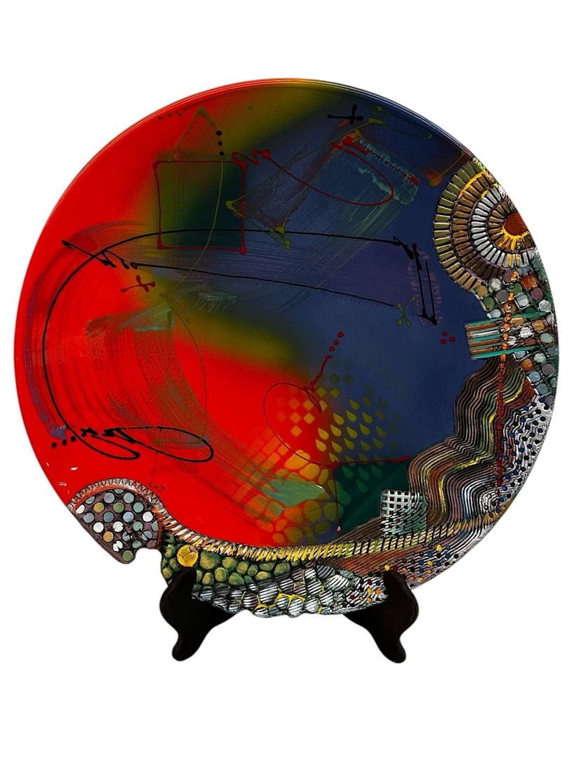 Michael Kifer Textured Clay Platter 20.5": Michael Kifer Textured Clay Platter 20.5": Stunning clay piece from Michael Kifer.