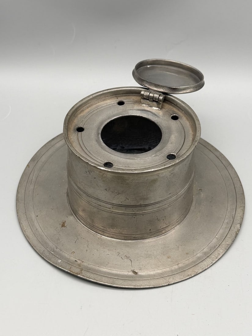 1824 Loggerhead Ship's Pewter Inkwell (1 of 7)