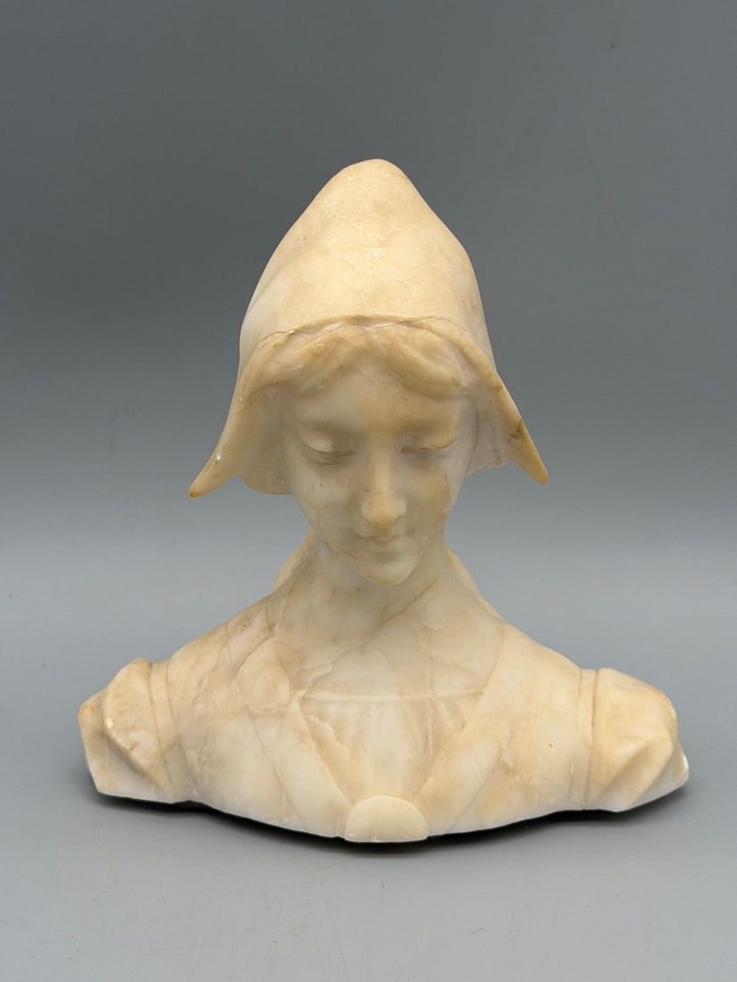 Alabaster Dutch Head Sculpture (1 of 5)