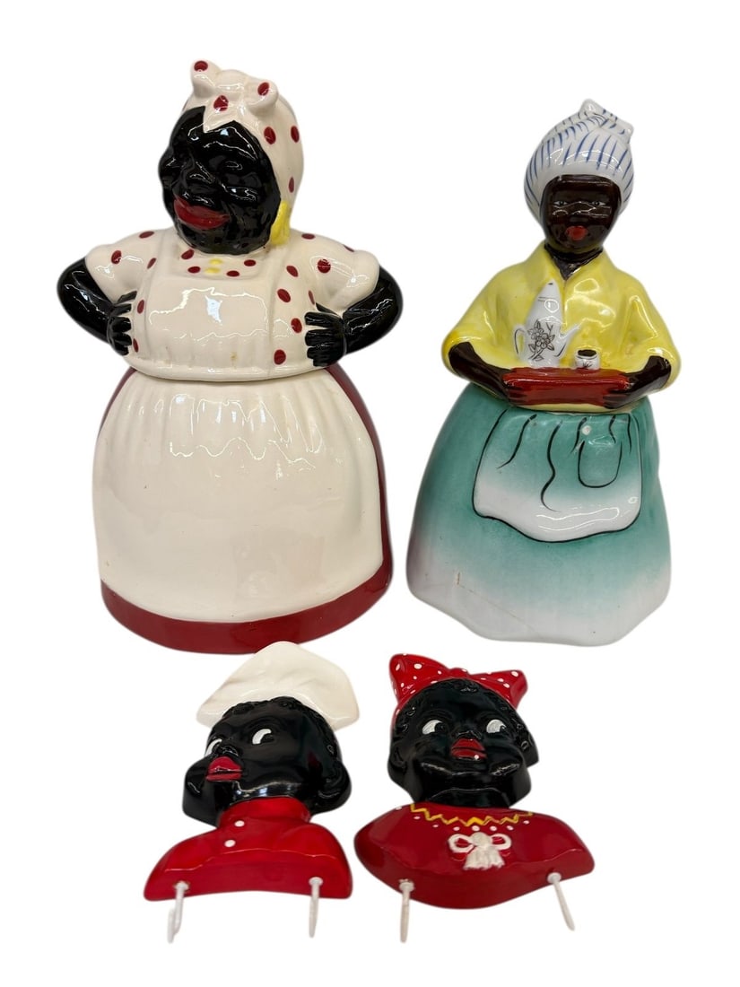 (2) Black Americana Cookie Jars, (2) Chef Wall Hangers (1 of 4)