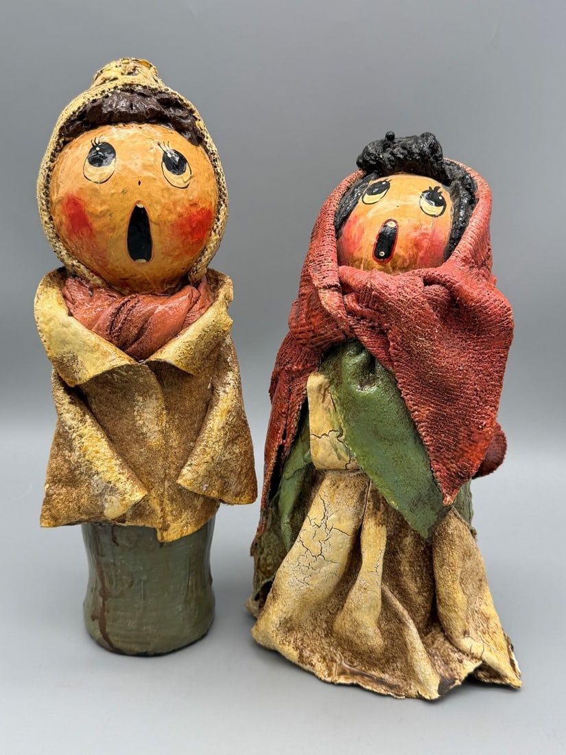 Vintage Paper Mache Singing Carolers: Vintage Paper Mache Singing Carolers: Measuring 10.5 and 9.75" tall.