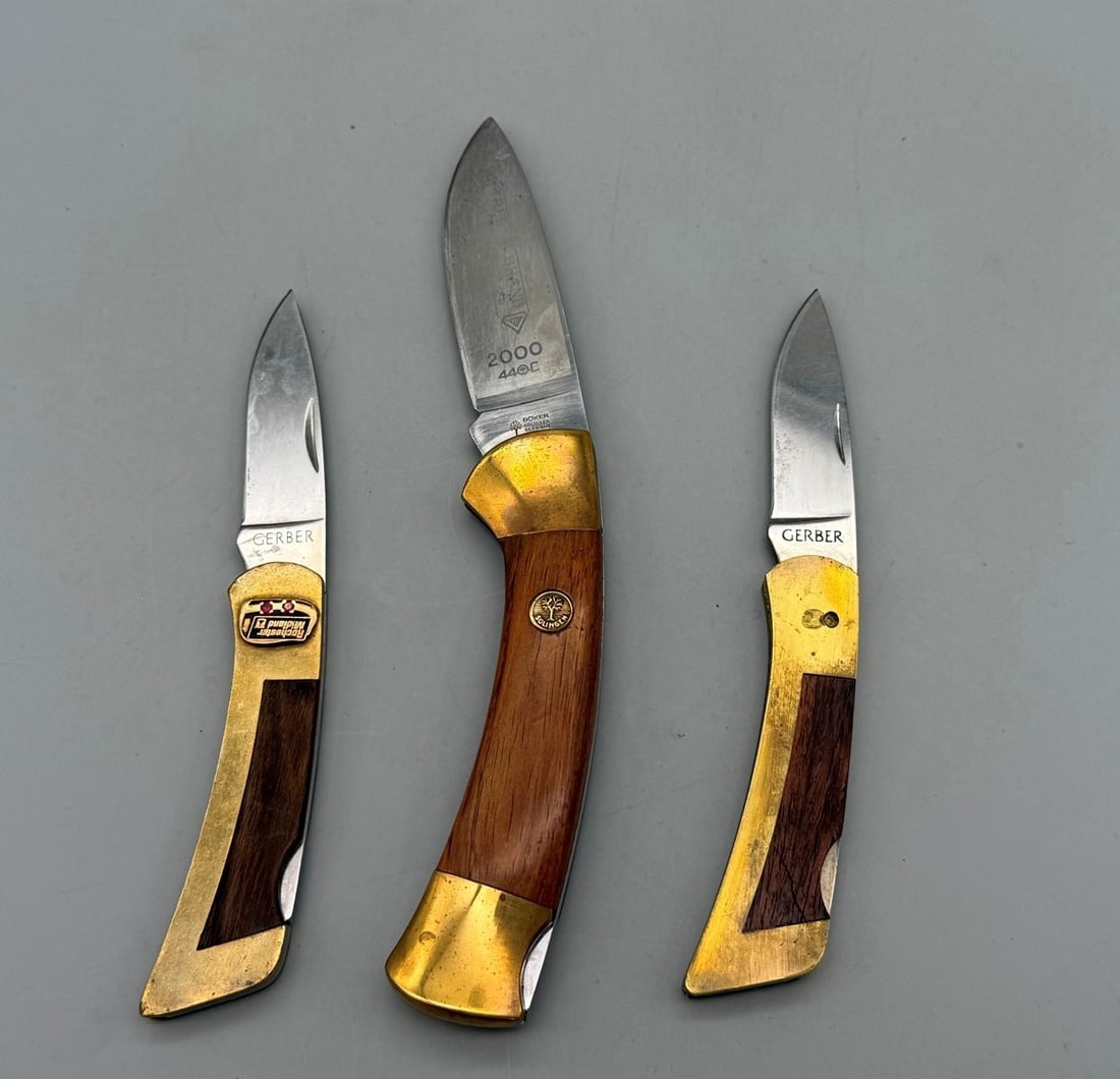 Group of (3) Pocketknives (1 of 3)