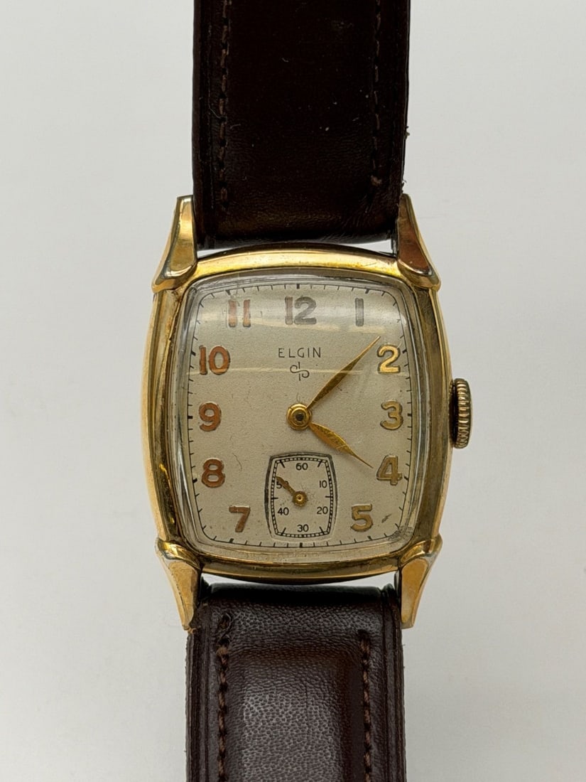 Elgin 17 Jewel Model 554 1940-1951 Gold Filled Wrist Watch (1 of 2)