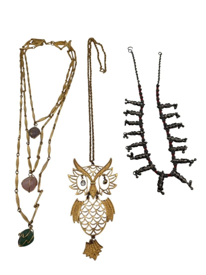 (3) Vintage Costume Statement Necklaces: (3) Vintage Costume Statement Necklaces: Includes Yemenite Yemeni silver tone choker 5" in diameter. Owl drop pendant24", 3 agate stone 3 strand necklace 16".