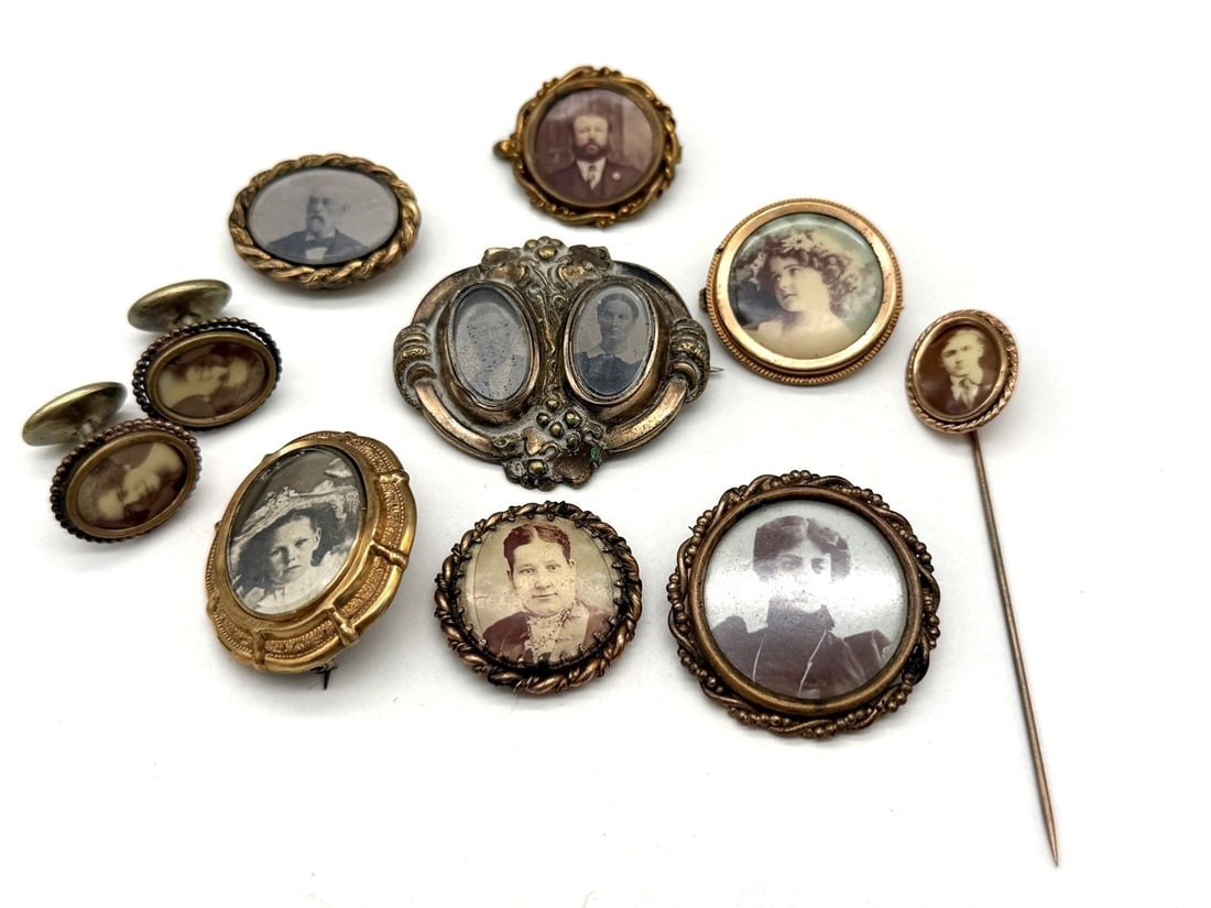 (9) Victorian Mourning Gold Filled Photograph Brooches, Cufflinks, More: (9) Victorian Mourning Photograph Brooches, Cufflinks, More: Includes 1 that is double sided, a stick pin, pair of cuff links, double tin types.