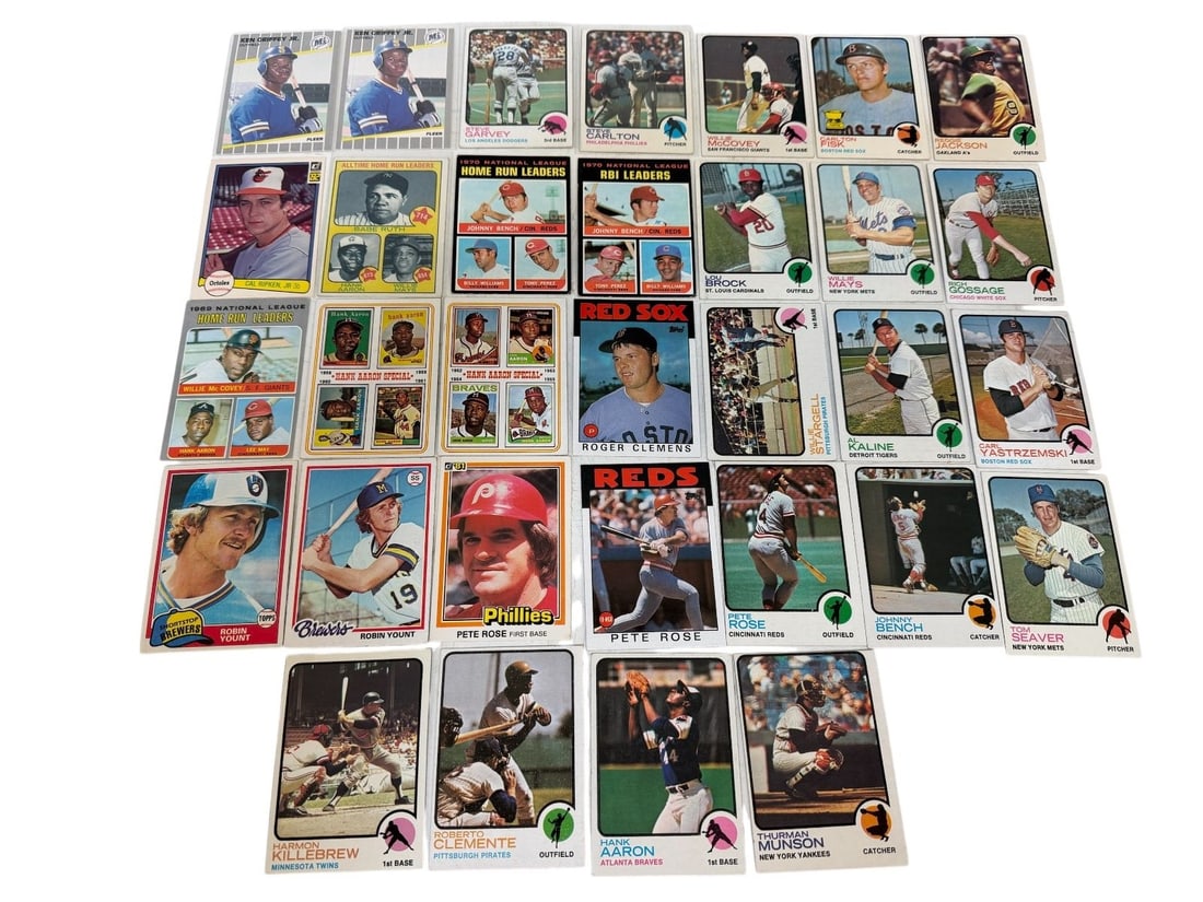 (32) Vintage Baseball Cards Including 1973 Topps #50 Roberto Clemente, (2) 1989 Fleer Ken Griffey RC (1 of 11)