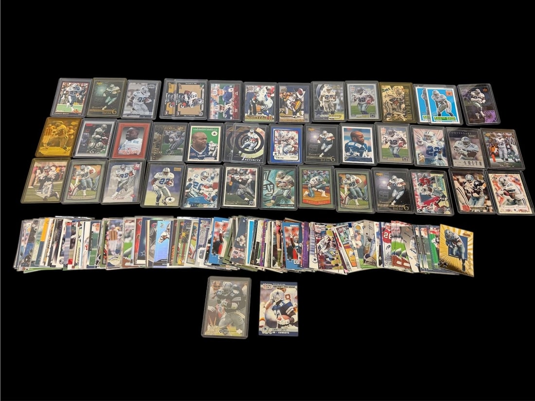 (238) Emmitt Smith Football Cards, Base, Inserts, 1990 Pro Set Rookie Card (1 of 11)
