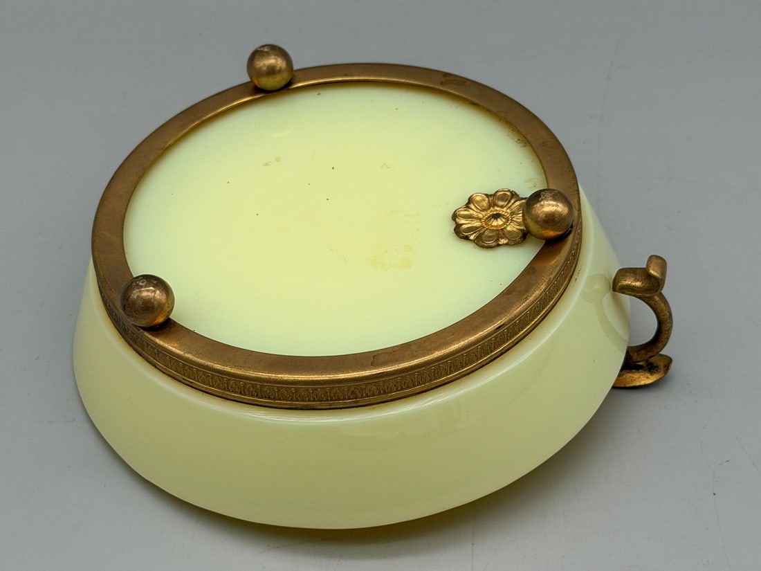 Uranium Glass Dolphin Ormolu Mounted Handle Ashtray - 5
