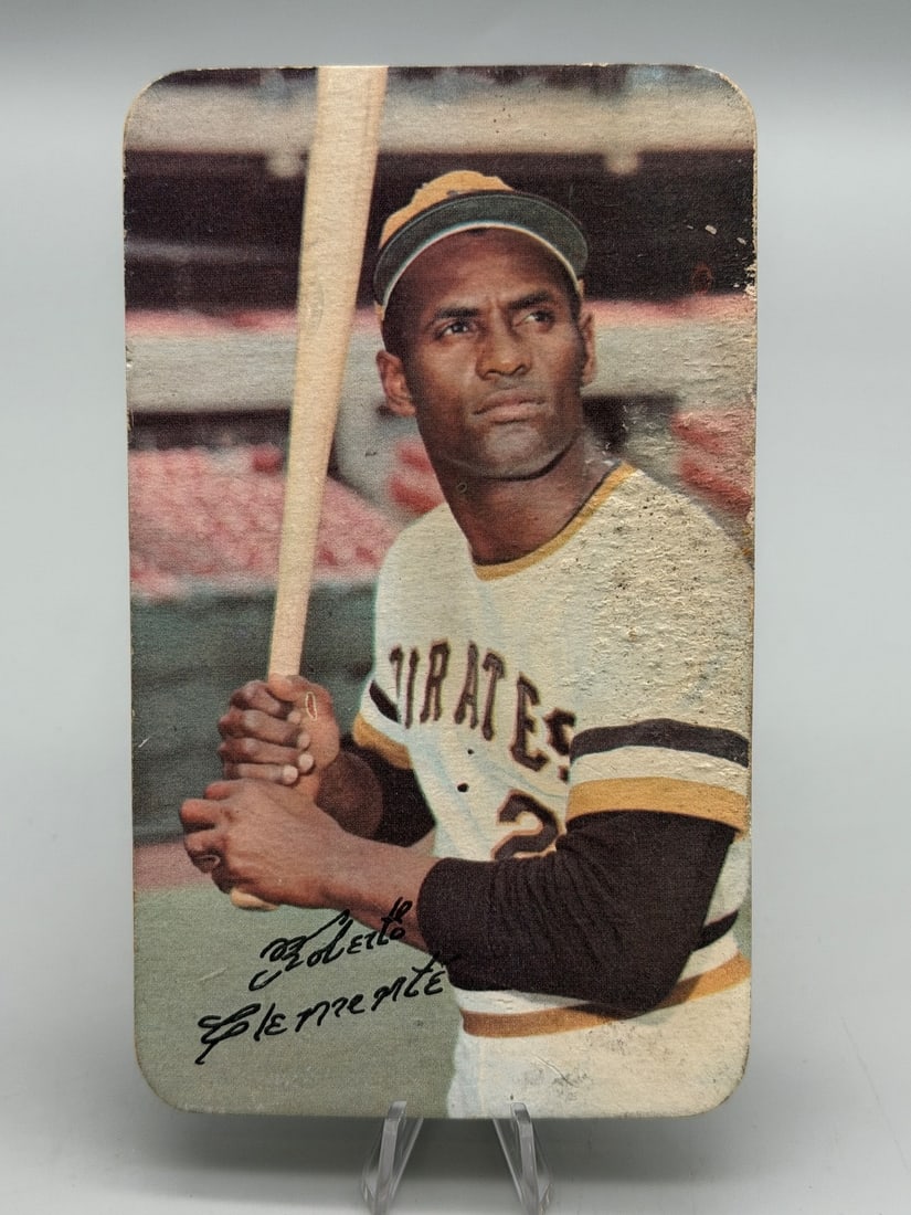 (2) Roberto Clemente Baseball Cards - 2