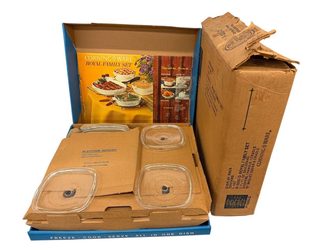 Corning Ware Blue Cornflower P-1000-D Royal Family Set in Original Box (1 of 3)