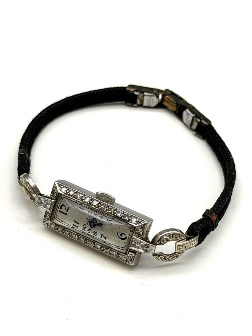 10% Iridium Platinum and Diamonds Ladies Watch: 10% Iridium Platinum and Diamonds Ladies Watch: C.P. Goldsmith Watch Co.