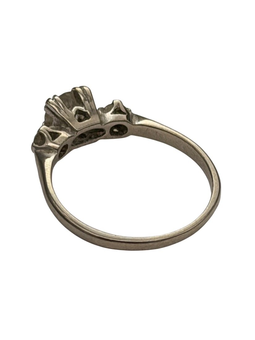14k Gold Diamond Ring - 3