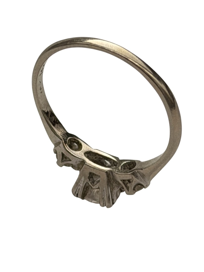 14k Gold Diamond Ring - 4