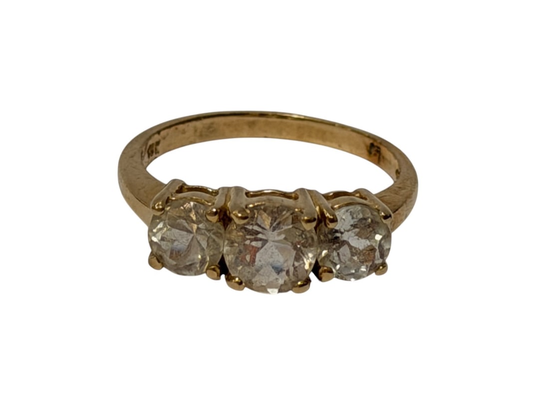 10k Gold and Diamond Ring (1 of 3)