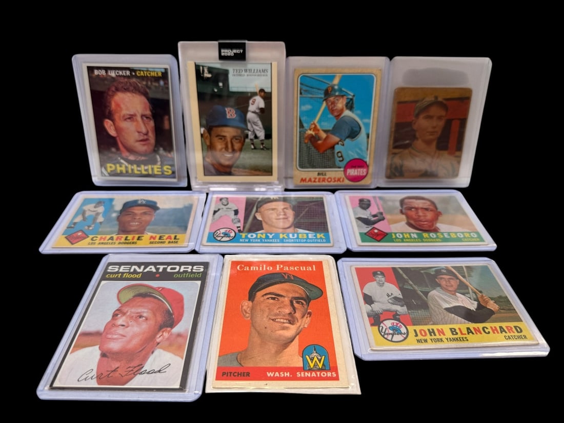 (10) Ungraded Baseball Cards; Including 1934-36 Diamond Stars Lynwood Rowe (1 of 6)