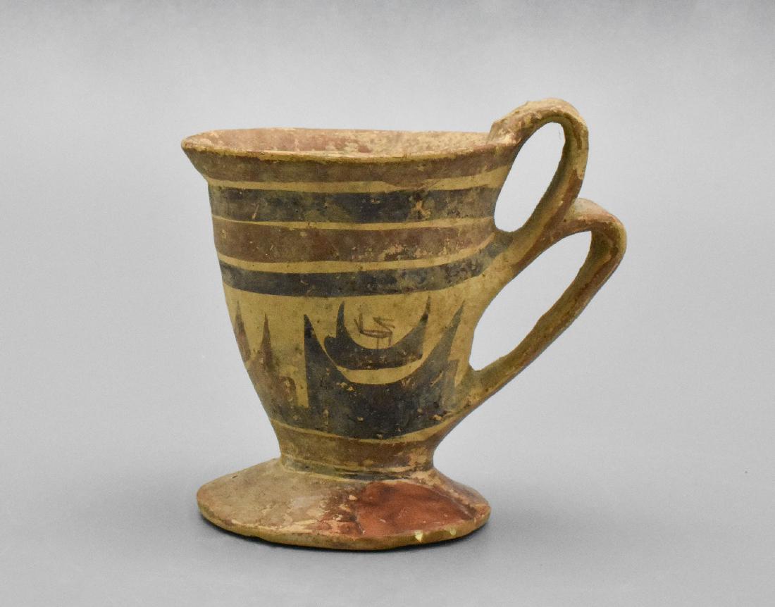 RARE DAUNIAN GREEK CUP (1 of 7)