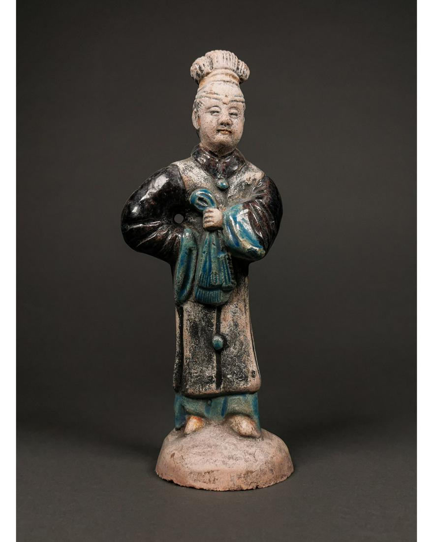 CHINESE MING DYNASTY ATTENDANT FIGURINE: Ca. 1368-1644 AD. Amazing cobalt blue glazed terracotta figurine of a female attandant in a beautiful robe; Good Condition; Size:235mmx85mm;421g; Provenance: Private London collection, formed in the 1