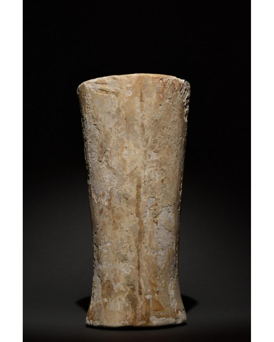 BACTRIAN STONE PILLAR IDOL COLUMN (1 of 6)