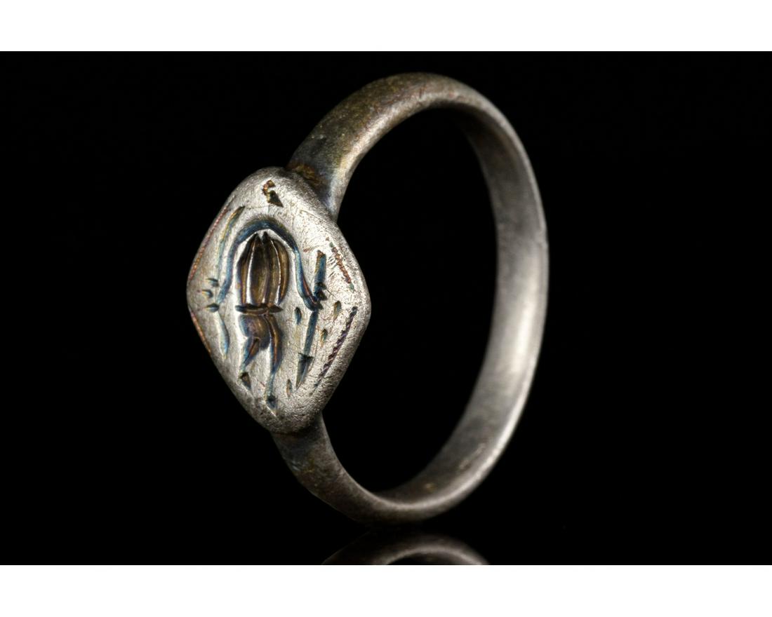 MEDIEVAL SILVER RING WITH A WARRIOR (1 of 4)