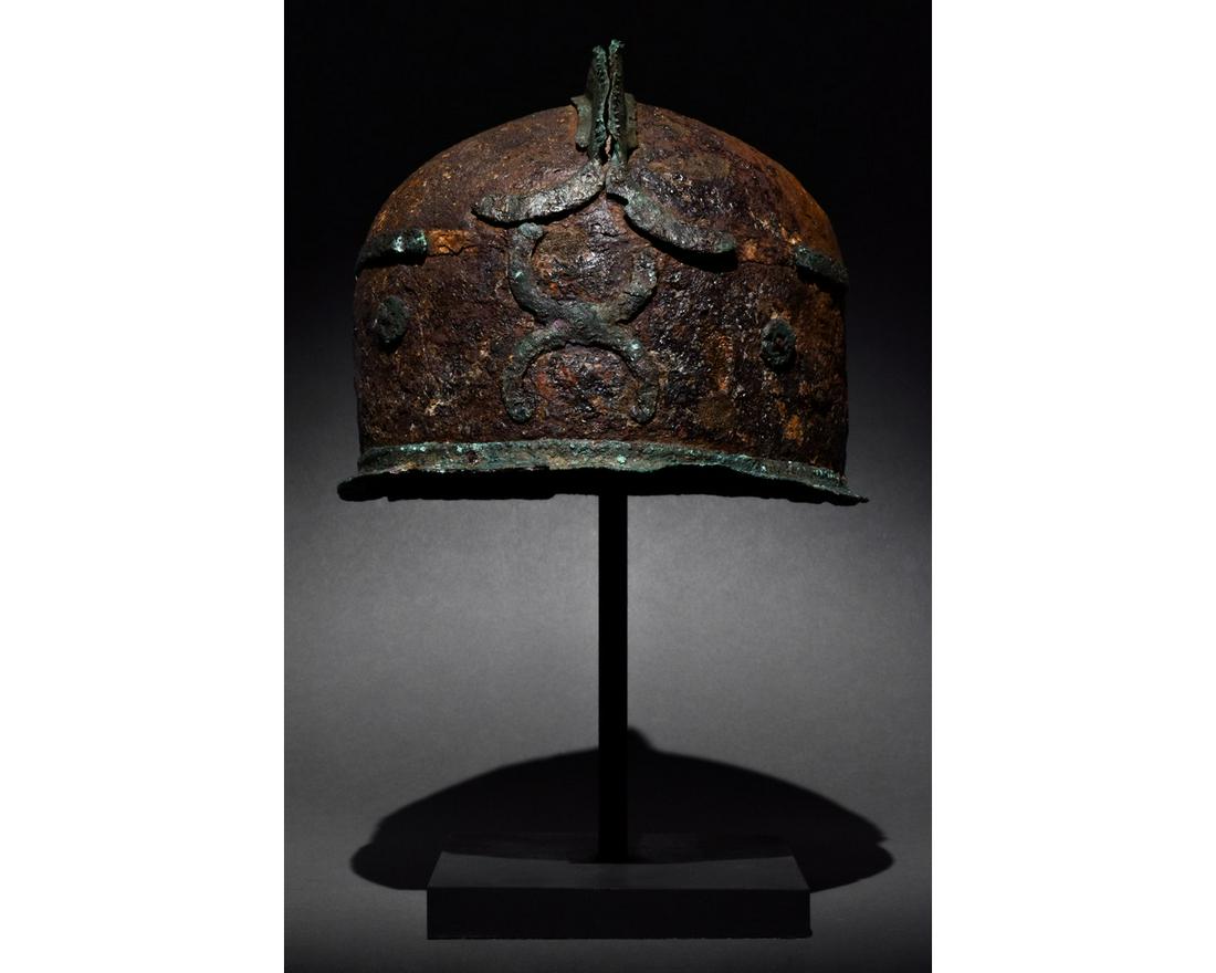 RARE CELTIC IRON AND BRONZE HELMET - XRF TESTED (1 of 8)