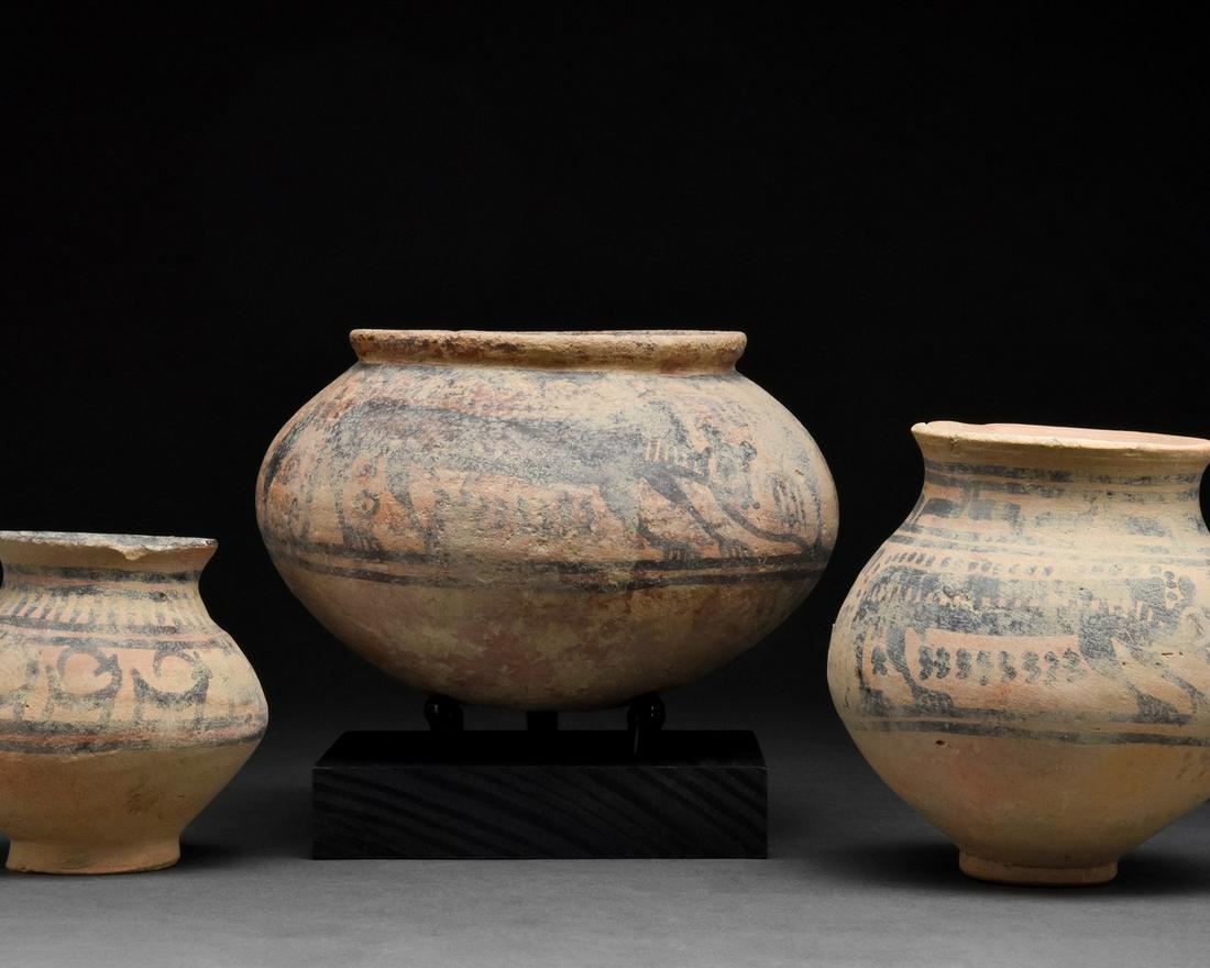SET OF THREE INDUS VALLEY CULTURE PAINTED TERRACOTTA (1 of 4)
