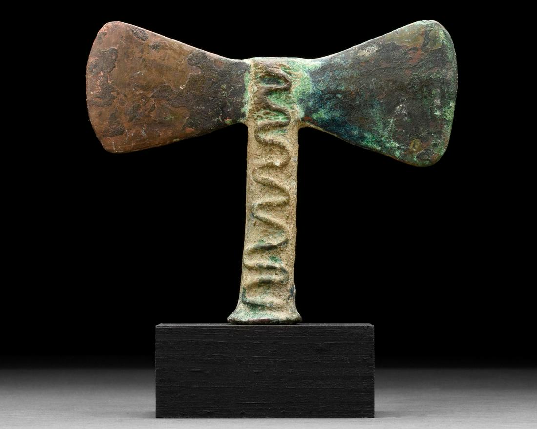 ANCIENT BRONZE LABRYS VOTIVE AXE (1 of 3)