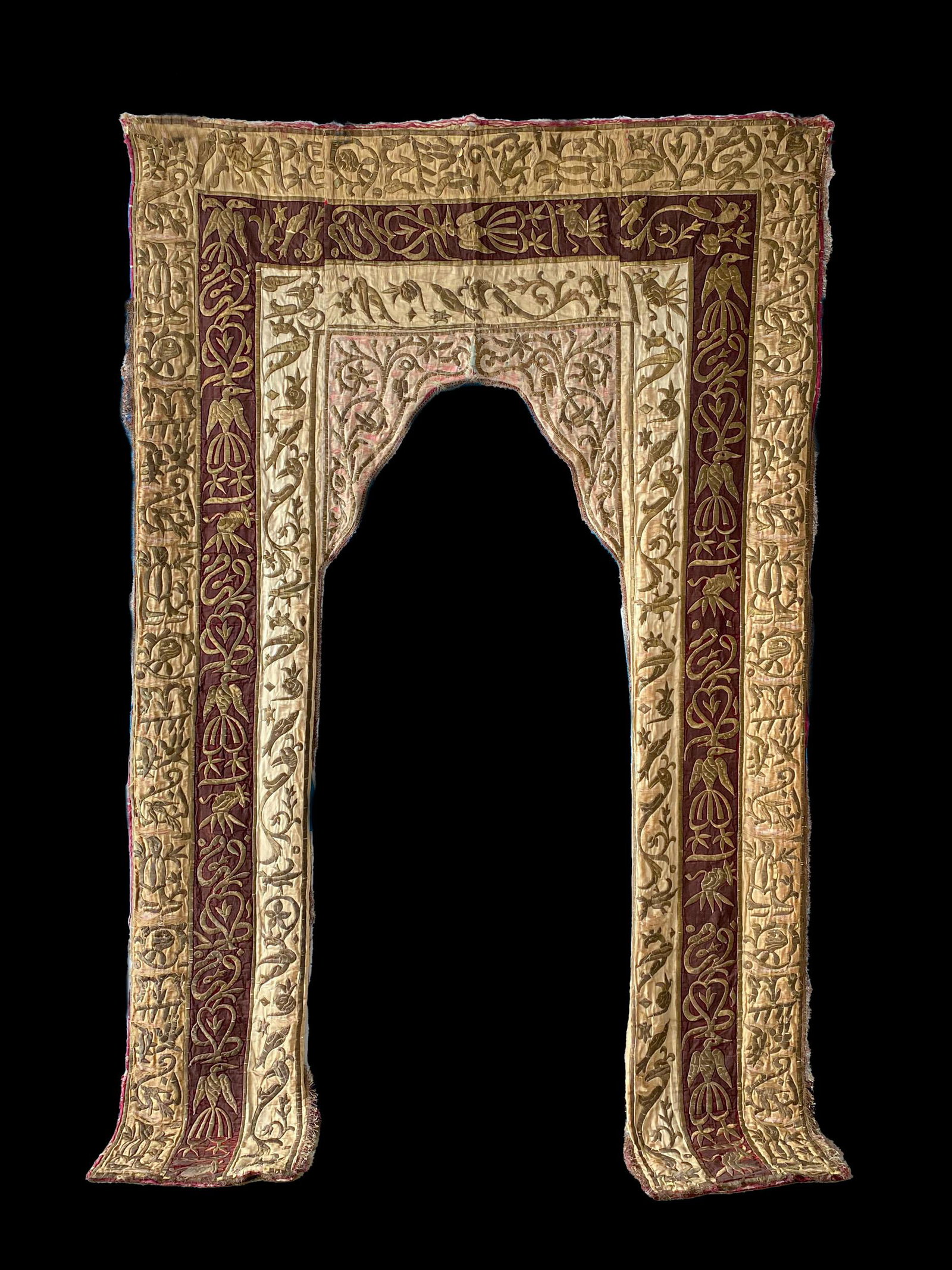 OTTOMAN SILVER OR GILT DOORWAY COVER FOR ONE OF THE TWO SACRED MOSQUE SITES IN MECCA OR MEDINA (1 of 8)