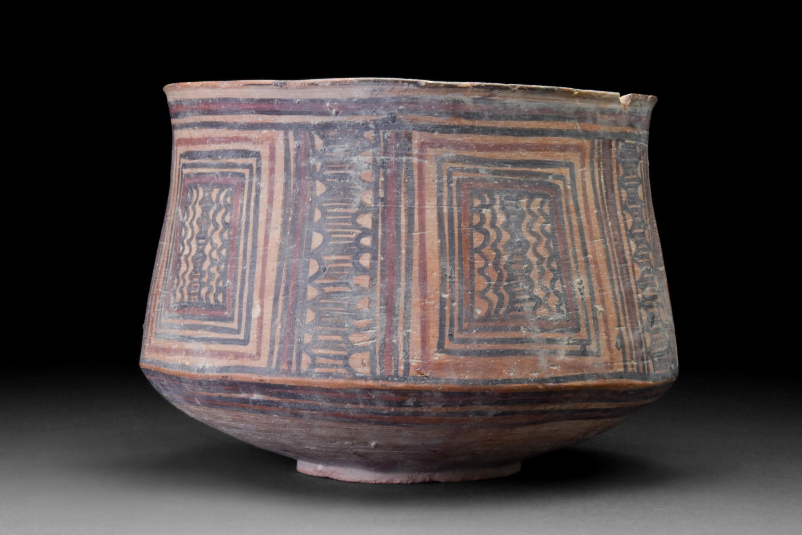 INDUS VALLEY TERRACOTTA VESSEL WITH GEOMETRIC MOTIFS (1 of 5)