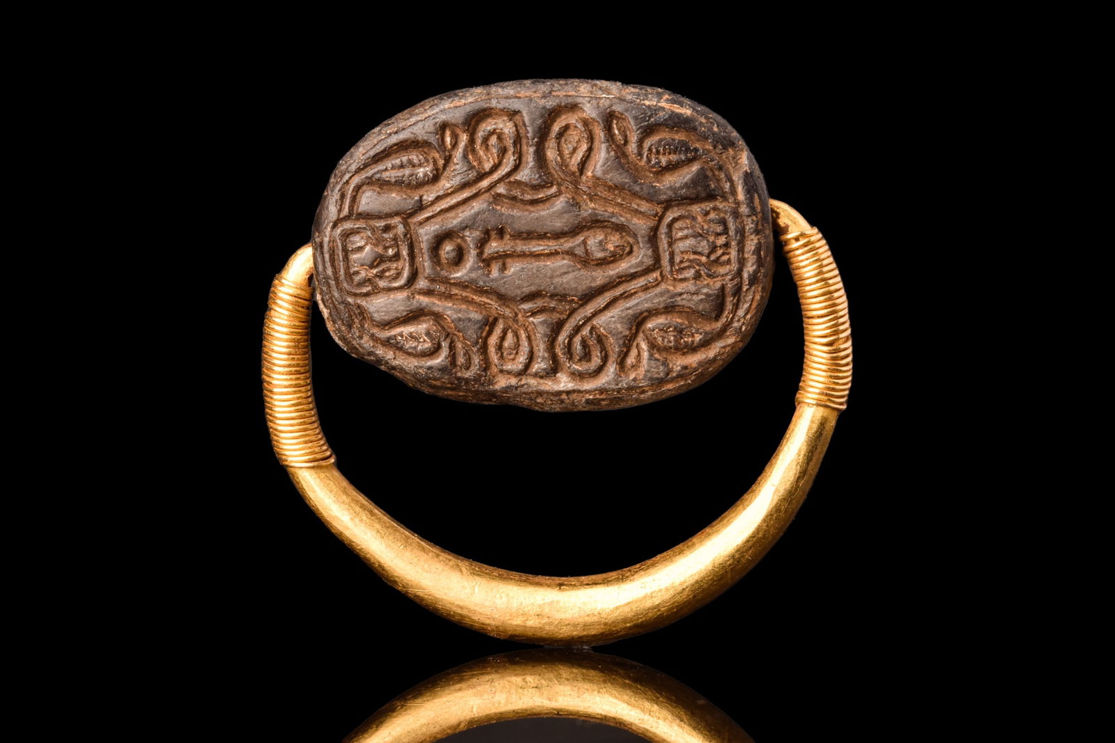 Egyptian Swivel Ring With A Scarab Auction