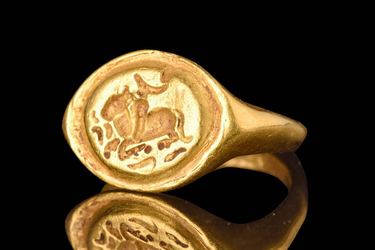Greco Bactrian Gold Seal Ring With Bull
