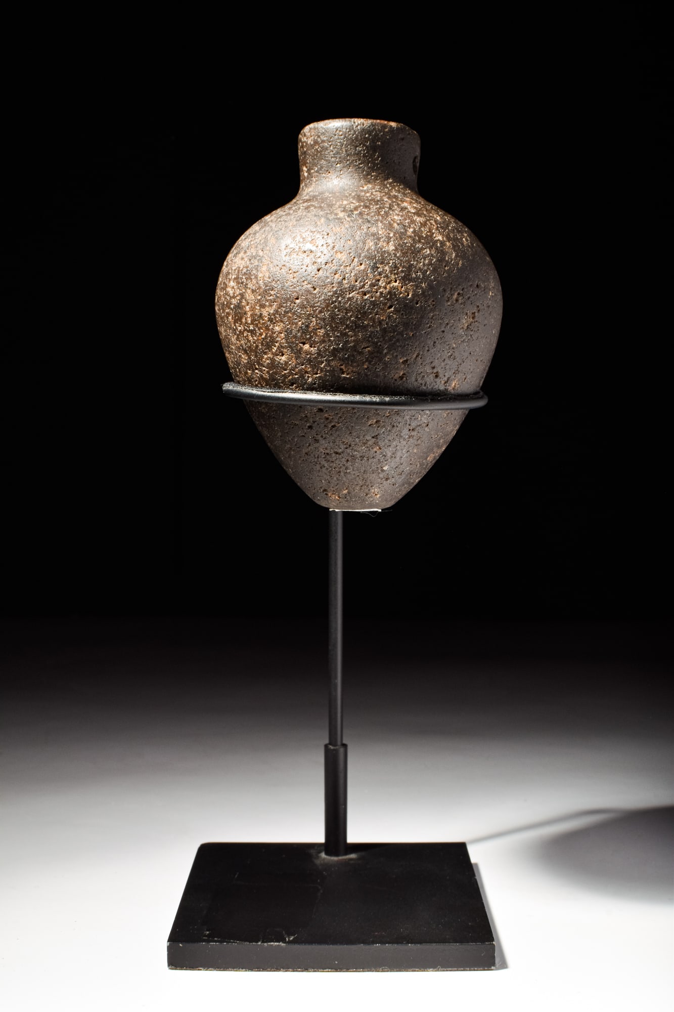 EGYPTIAN GRANITE PLUMB-BOB WEIGHT (1 of 3)