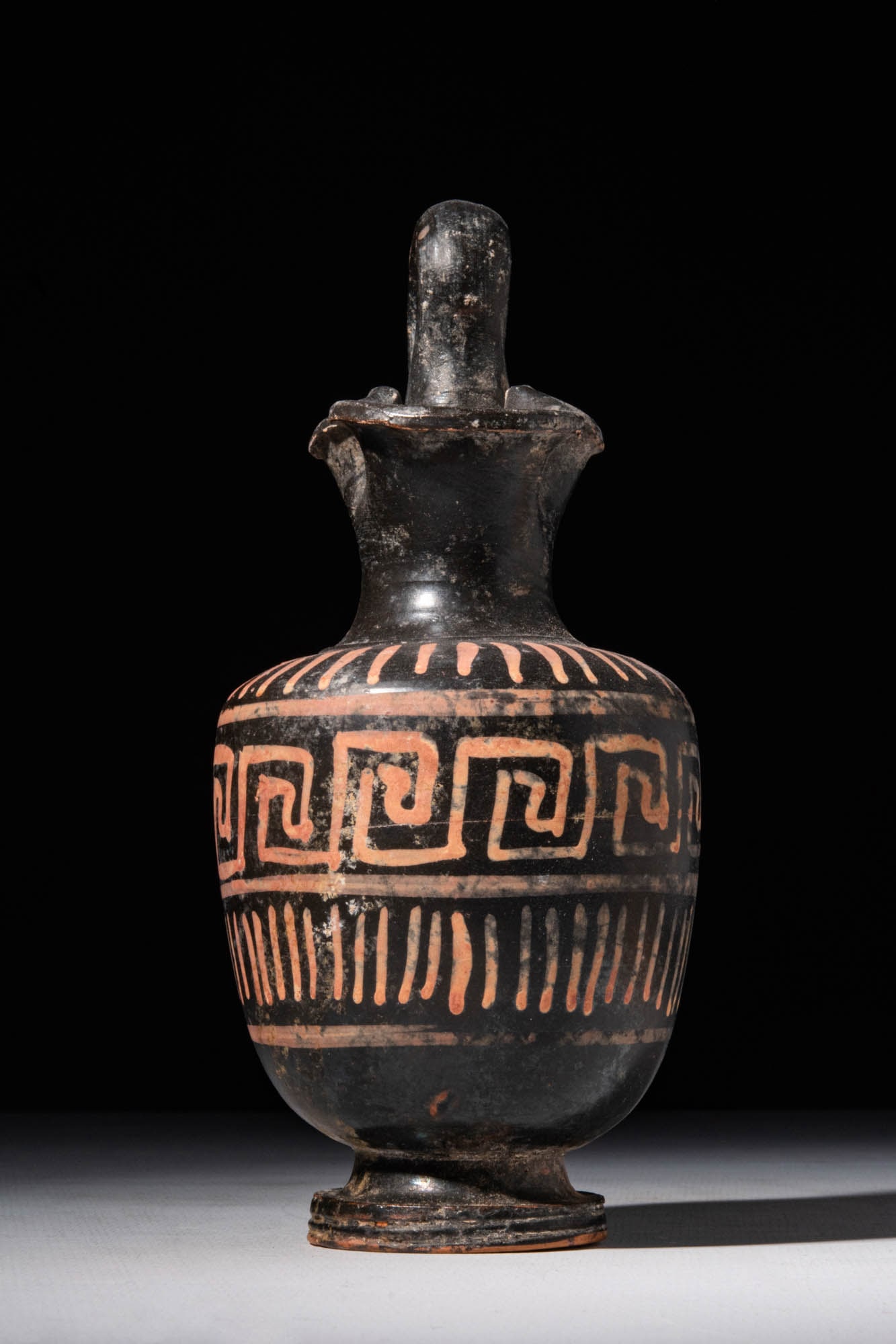GREEK POTTERY XENON WARE TREFOIL OINOCHOE (1 of 5)