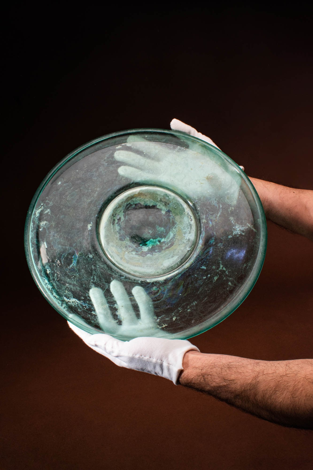 LARGE ROMAN GREEN GLASS DISH (1 of 3)