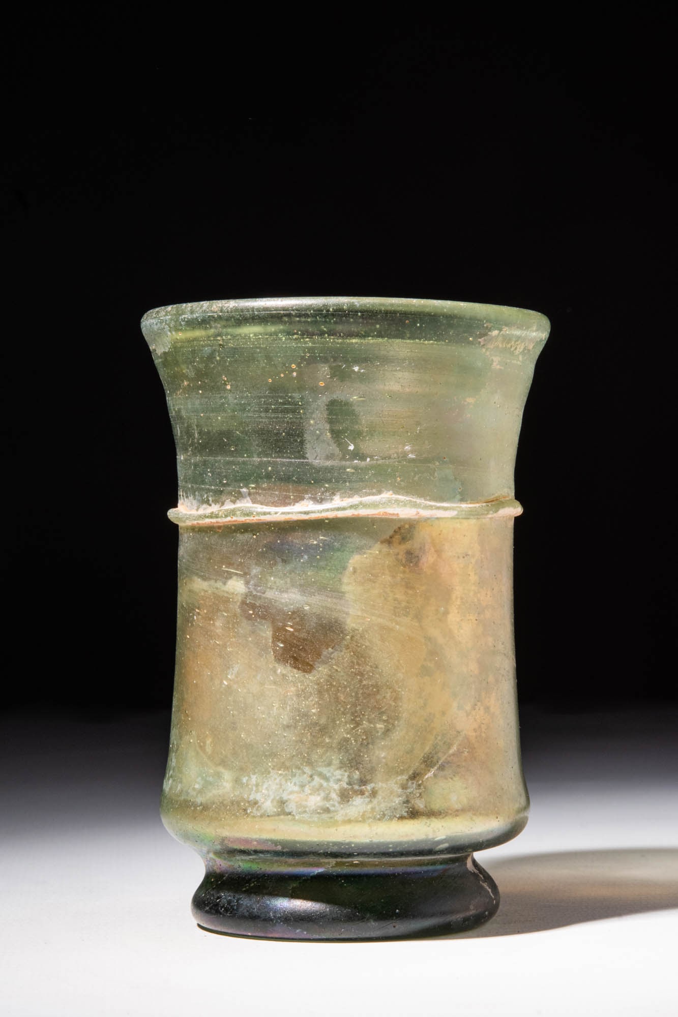 LATE ROMAN GREEN GLASS BEAKER (1 of 3)
