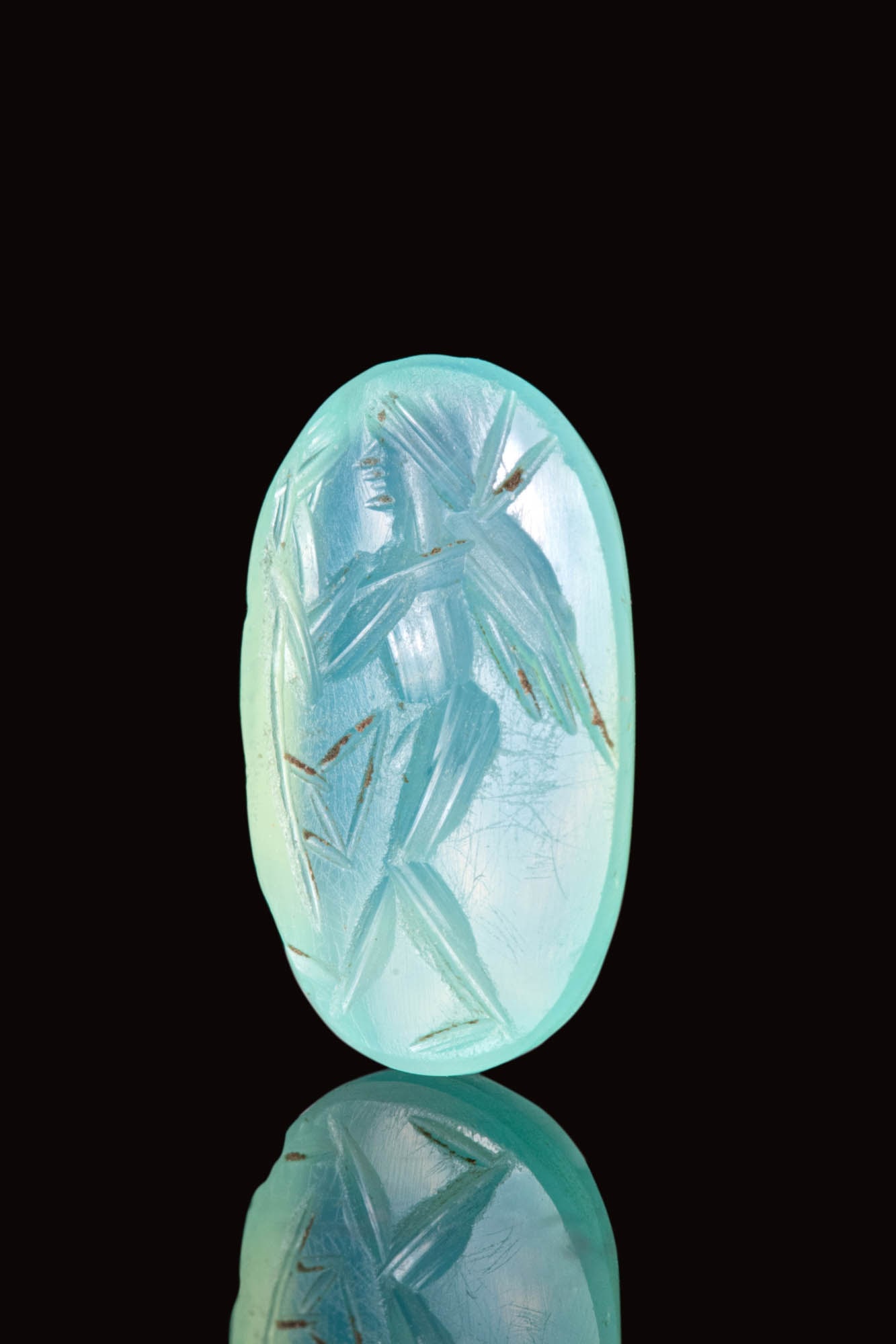 ROMAN GREEN STONE INTAGLIO DEPICTING WINGED CUPID (1 of 3)